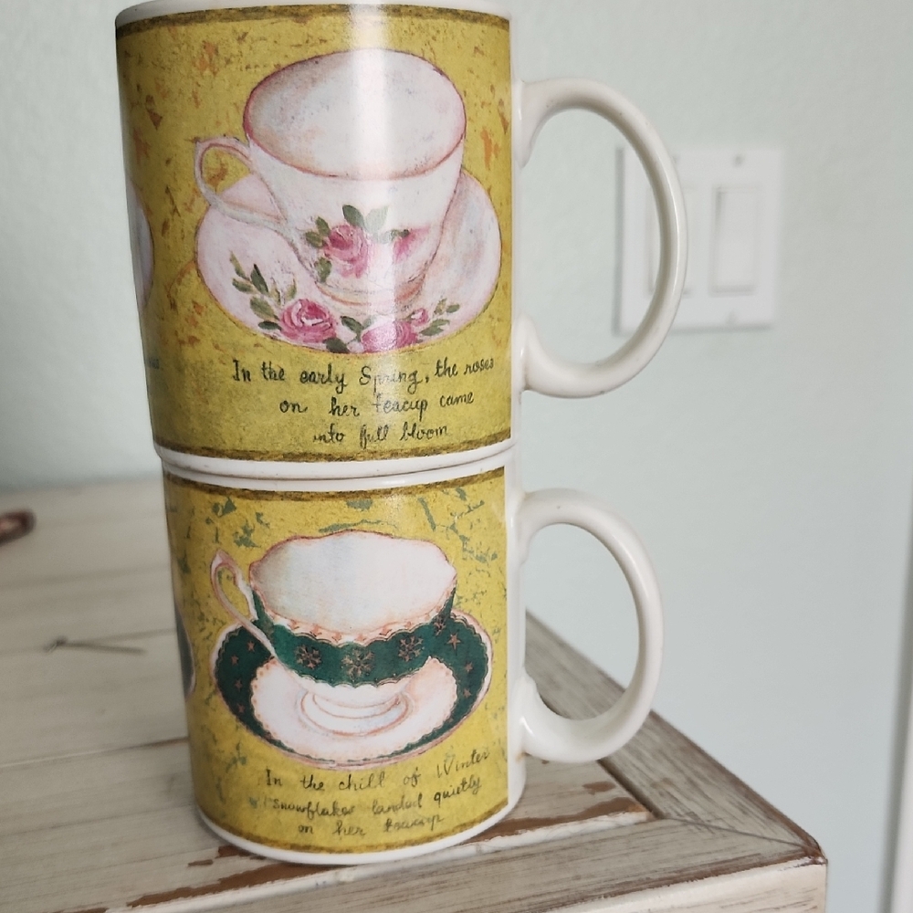Sakura Yellow and Green Floral Mugs